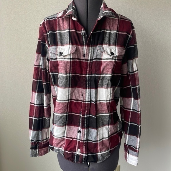 American Eagle Outfitters Tops - American eagle shirt size extra small  black gray and burgundy plaid